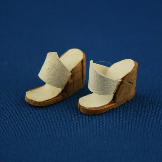 Mattel Barbie #975 Winter Holiday Complete Set