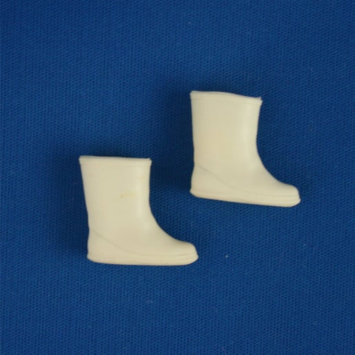 Mattel Tutti White Rain Boots for outfits such as Puddle Jumpers and Fun Timers