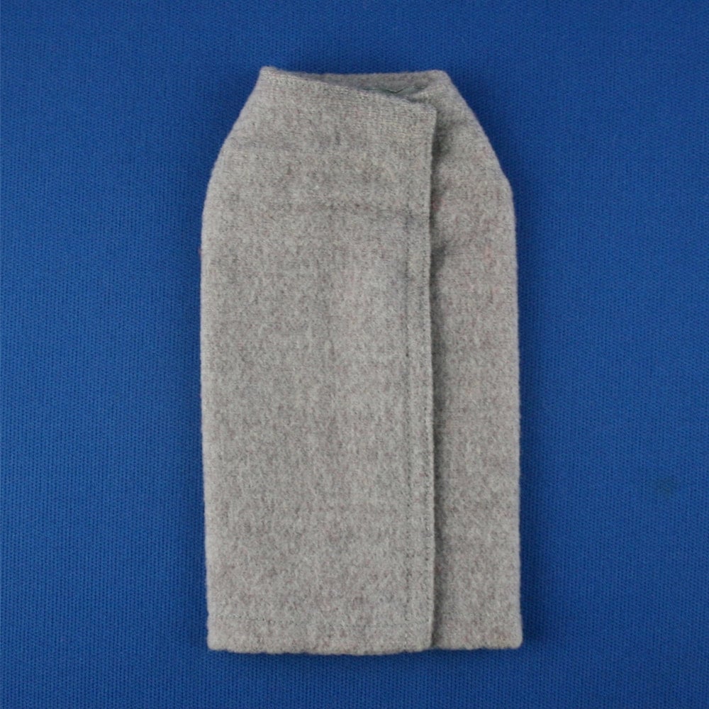 Mattel Barbie #976 Sweater Girl Skirt