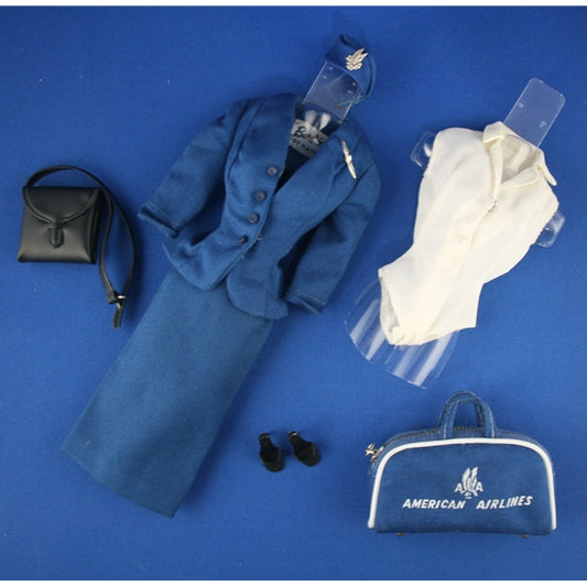 Mattel Barbie #984 American Airlines Stewardess - Complete Set