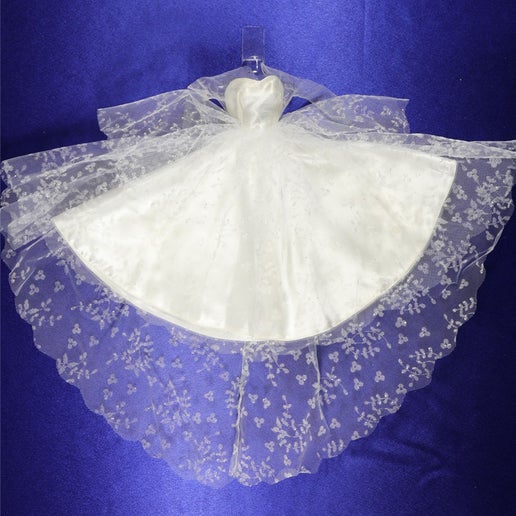 Mattel Barbie #972 Wedding Day Set Gown Dress