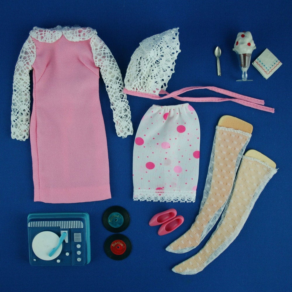 Mattel Francie MOD Era Dance Party Complete Set