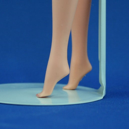 Mattel Stacey MOD Era Twist 'N Turn Doll Flip Hairstyle Redhead