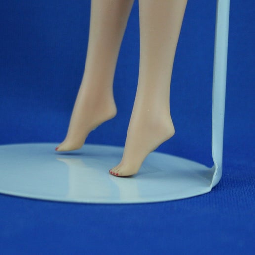 Mattel Stacey MOD Era Twist 'N Turn Doll Flip Hairstyle Redhead