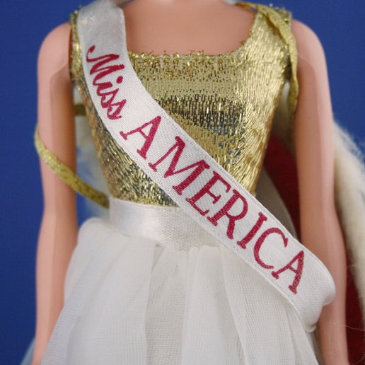 Mattel Miss America MOD Era Walk Lively Doll