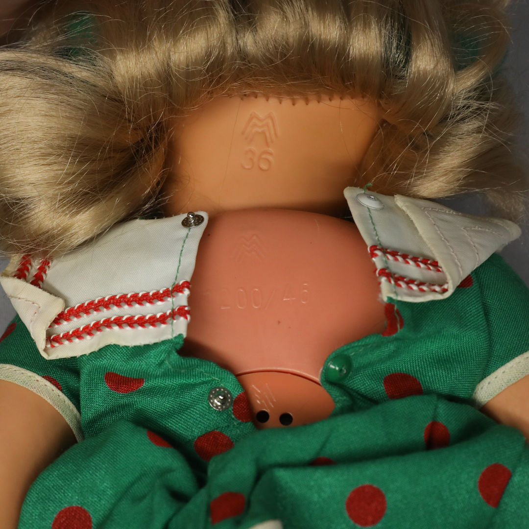 MMM Martha Maar mönchröden 18" Girl doll blond