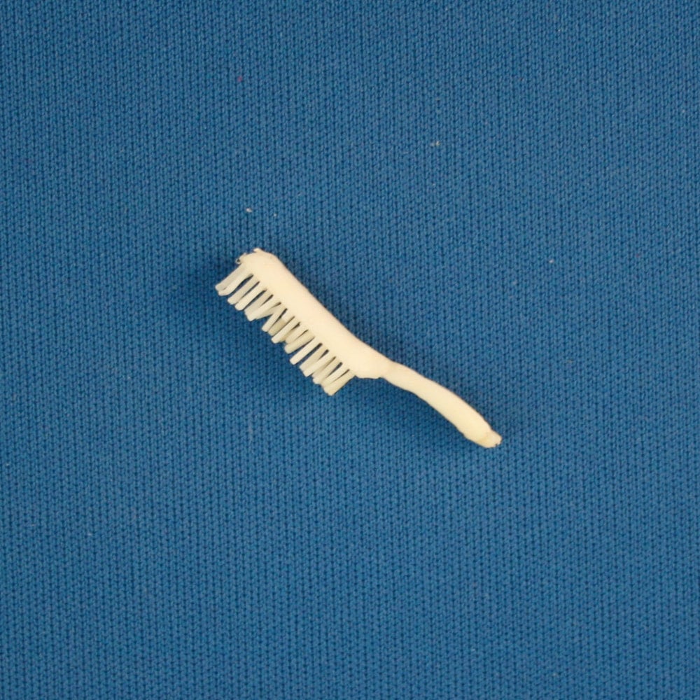 Mattel Vintage 1960s Barbie Skipper Francie Brush