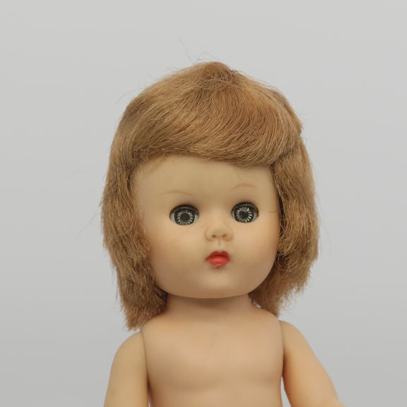Vogue 1960s Ginny doll 8 in.
