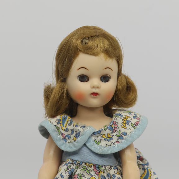 Virga 1950s 8" Walker Hard Plastic doll with jointed knees