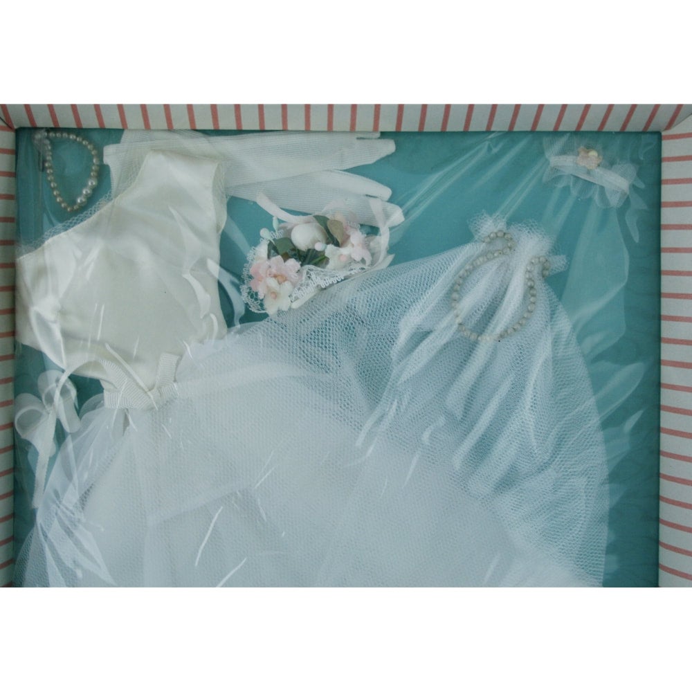 Mattel Barbie #947 Bride's Dream NRFB