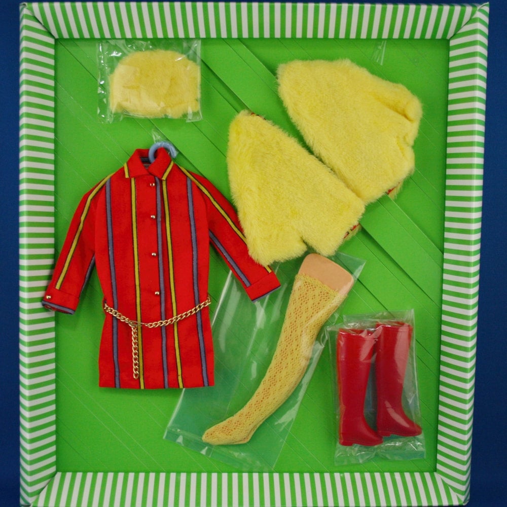 Mattel Barbie MOD Era Smasheroo Complete Set