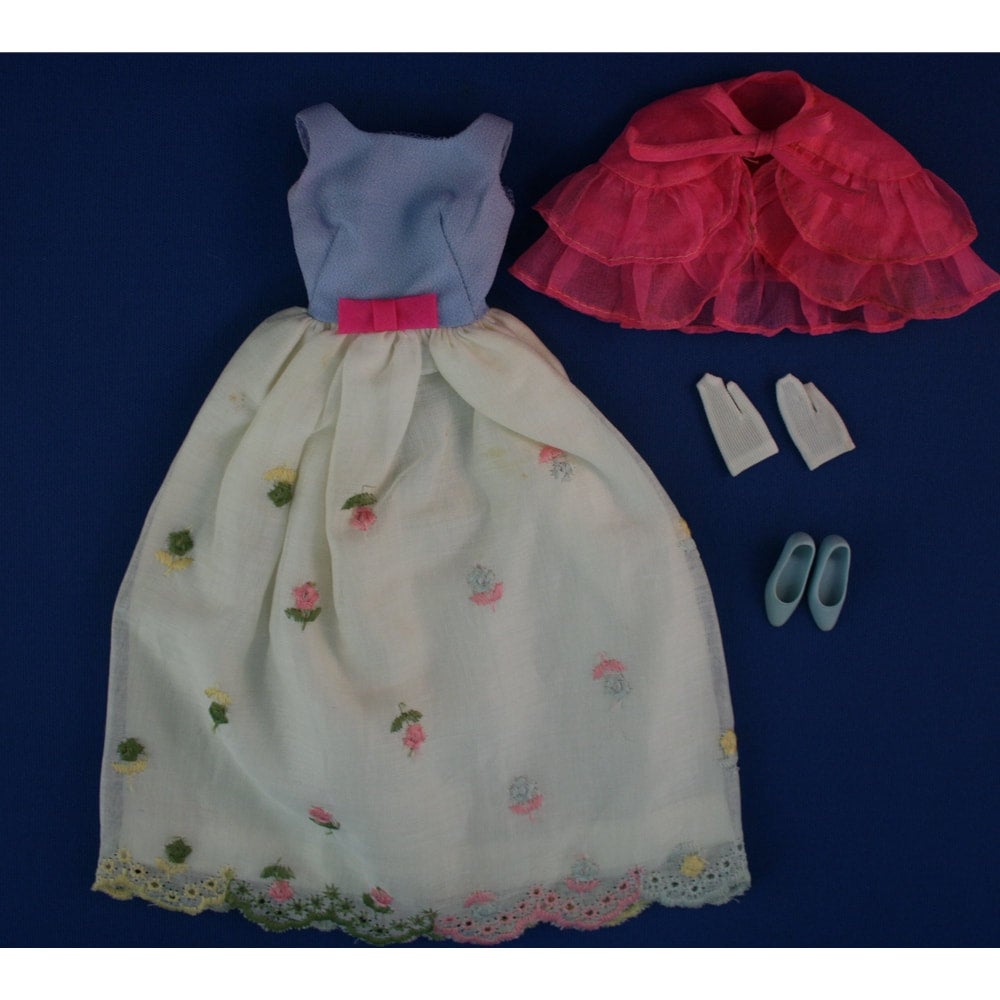 Mattel Francie MOD Era First Formal Complete Set