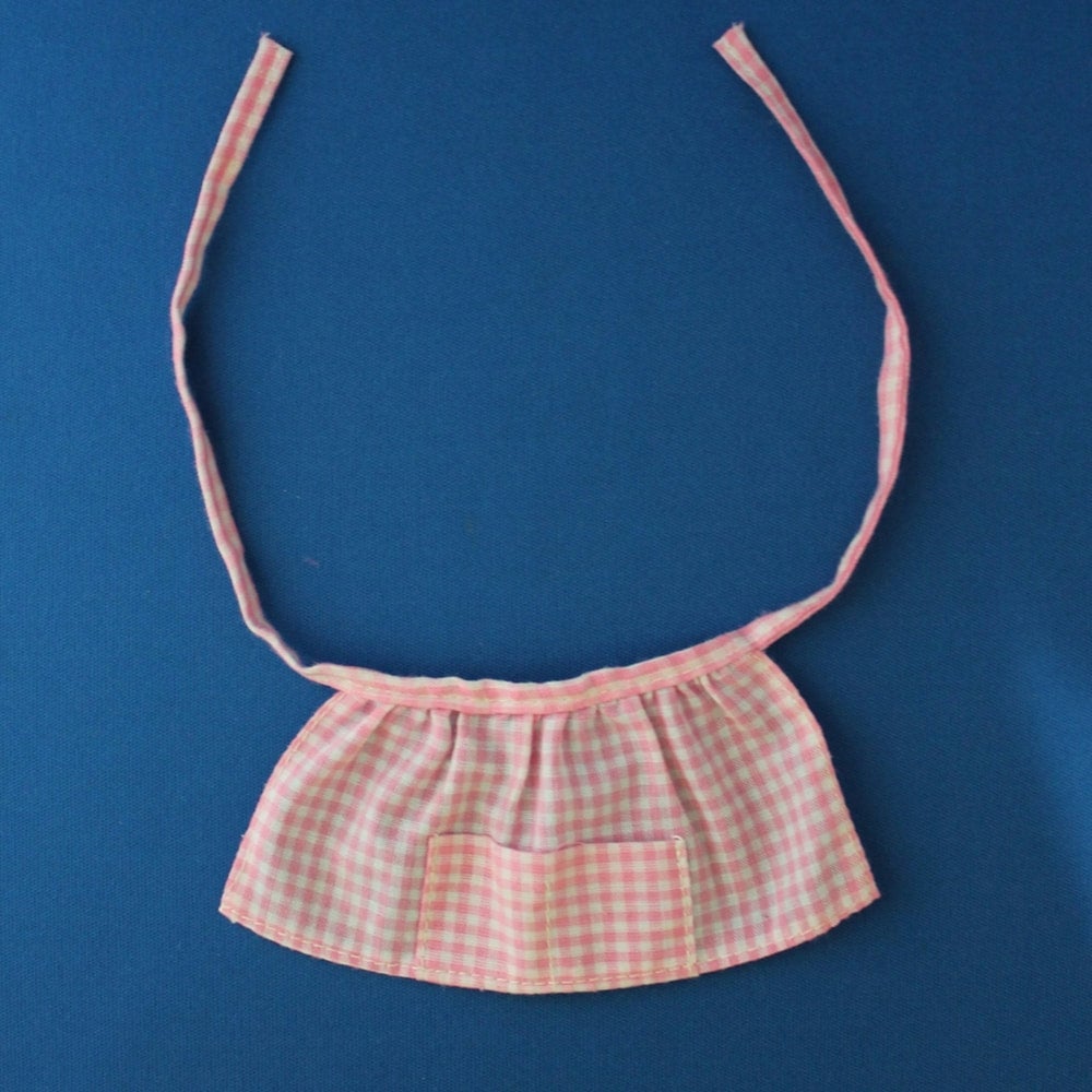 Mattel Barbie MOD Era 1974 Barbie Baby-Sits Apron