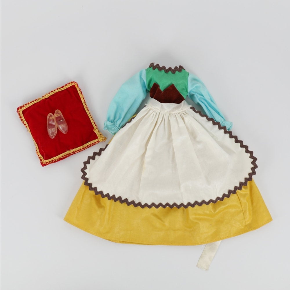 Horsman Sears' Exclusive 1965 12" Cinderella doll set
