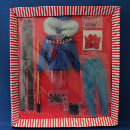 Mattel Barbie #948 Ski Queen Complete Set