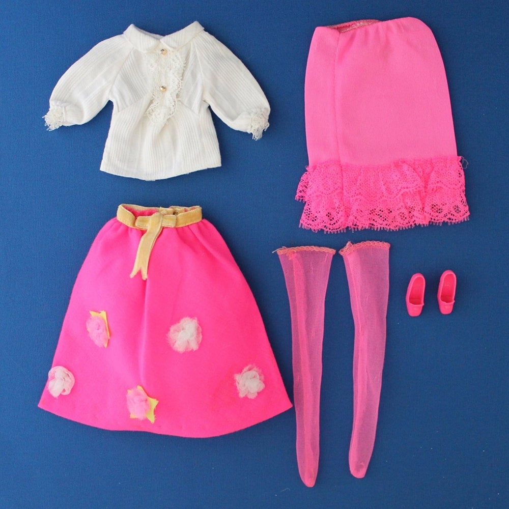 Mattel Barbie MOD Era Make Mine Midi Complete Set