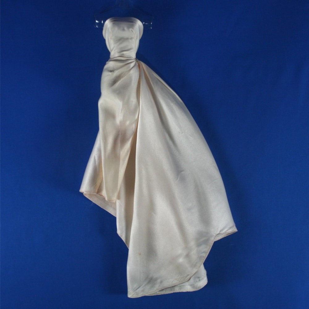 Mattel Barbie #983 Enchanted Evening Gown Dress