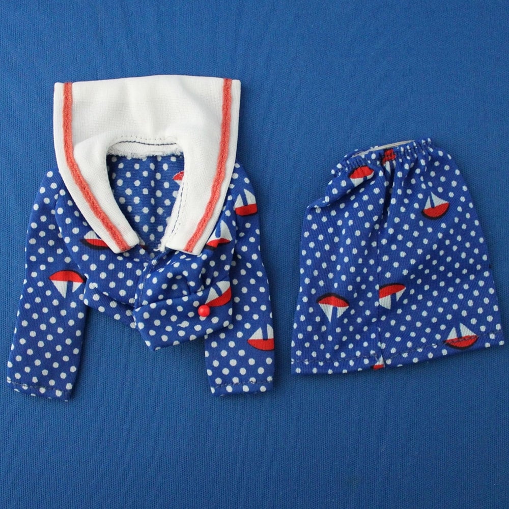 Mattel Barbie MOD Era Best Buy #3346 - Blouse & Skirt (Complete)