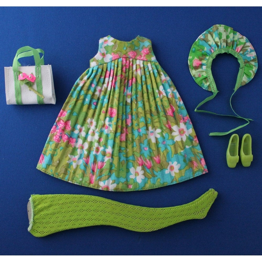 Mattel Francie MOD Era Tenterrific Complete Set