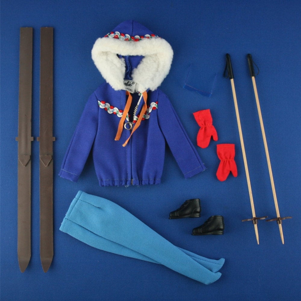 Mattel Barbie #948 Ski Queen Complete Set