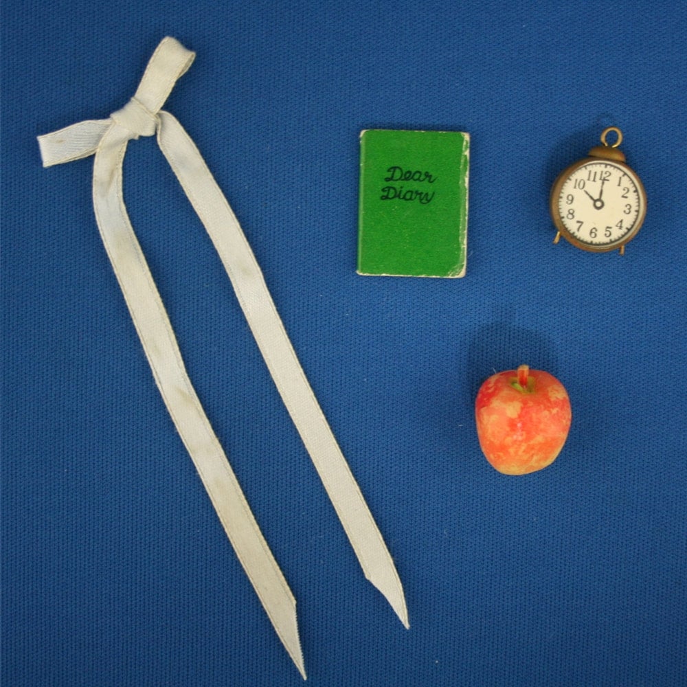 Mattel Barbie #973 Sweet Dreams Almost Complete Set