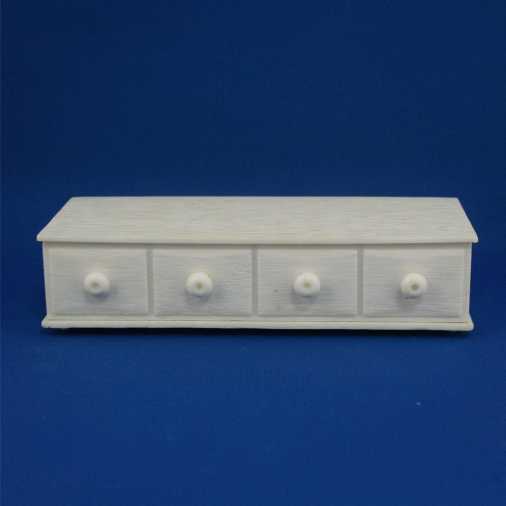 Susy Goose Barbie Chest