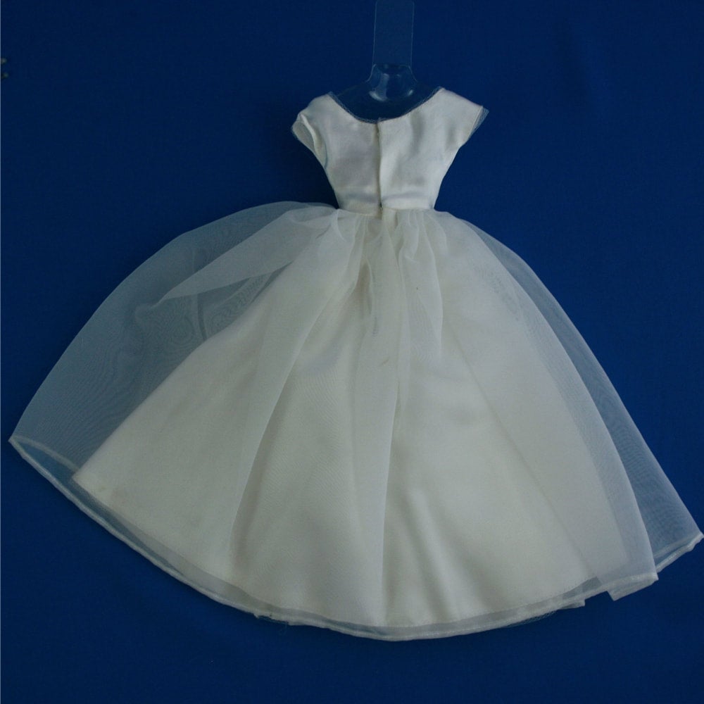 Mattel Barbie #947 Bride's Dream Complete Set