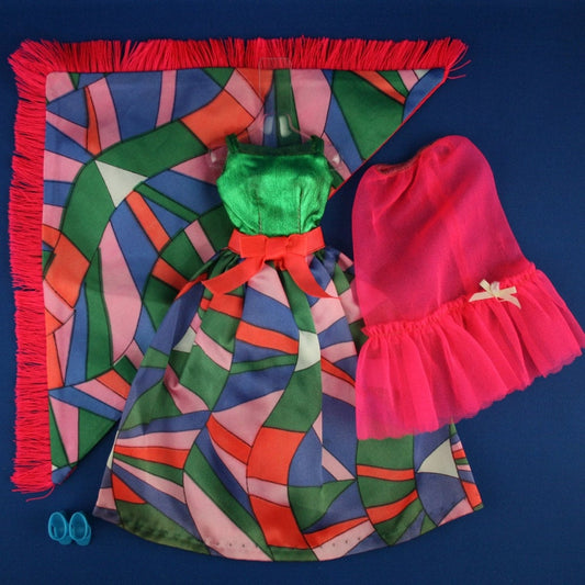 Mattel Barbie MOD Era Rainbow Wraps Complete Set