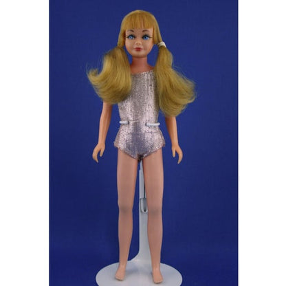 Mattel Skipper MOD Era Twist 'N Turn doll: Sausage Curl Pigtails: Blond