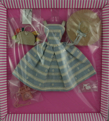 Mattel Barbie #969 Suburban Shopper Complete Set