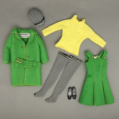 Mattel Skipper Town Togs Complete Set