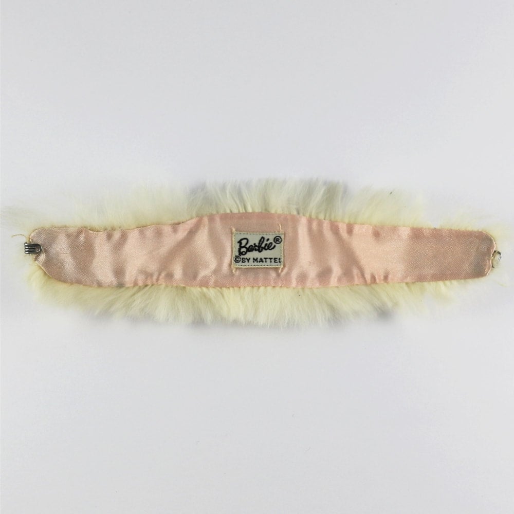 Fur Stole (PAK version with label)