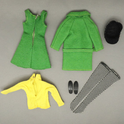 Mattel Skipper Town Togs Complete Set