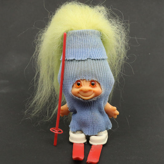 Skandia House Enterprises (S.H.E.) 1964 Skiing 2.5" C64 Troll doll