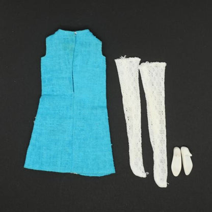 Mattel Francie MOD Era Iced Blue Compete Set