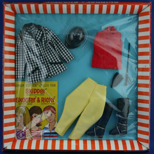 Mattel Skipper Learning to Ride NRFB