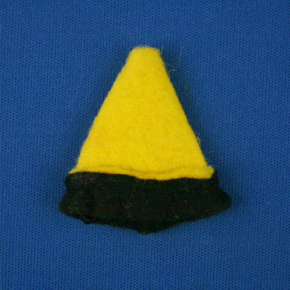 Mattel Barbie #1613 Dog 'N Duds Masquerade Hat