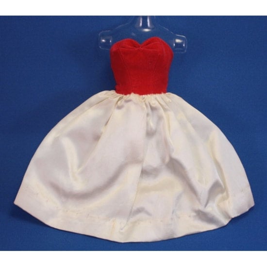 Mattel Barbie #977 Silken Flame Dress