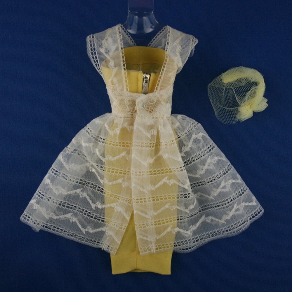 Mattel Barbie #987 Orange Blossom Complete Set