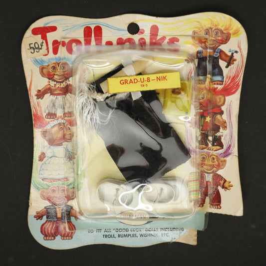 Shillman Troll-niks Troll Fashion 3" Grad-U-8-nik outfit NRFB