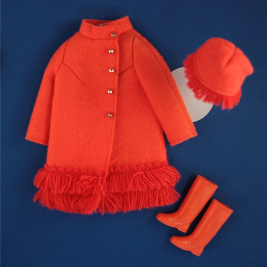 Mattel Barbie MOD Era Fiery Felt Complete