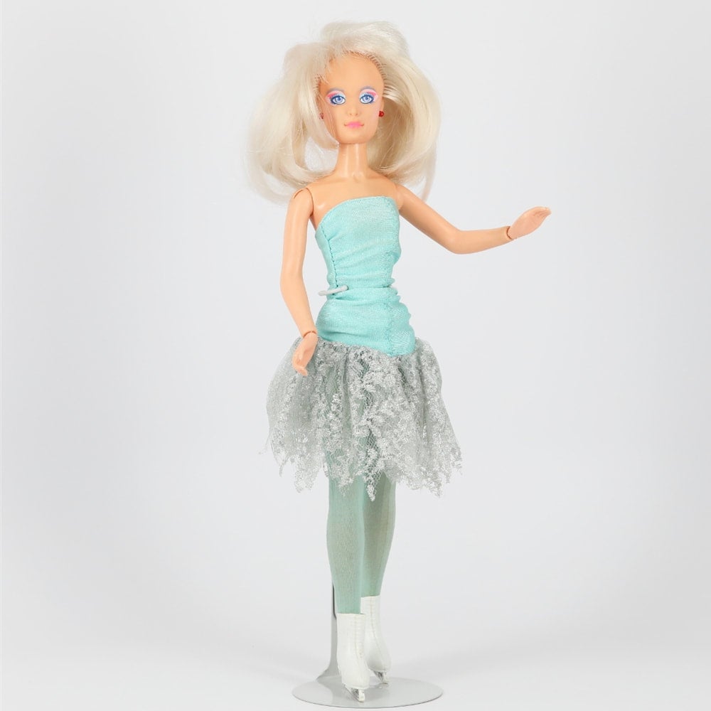 Hasbro 1986 Jem and the Holograms Jerrica Doll in "Command Performance" WORKS