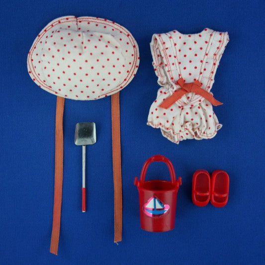 Mattel Tutti Sand Castles Complete Set