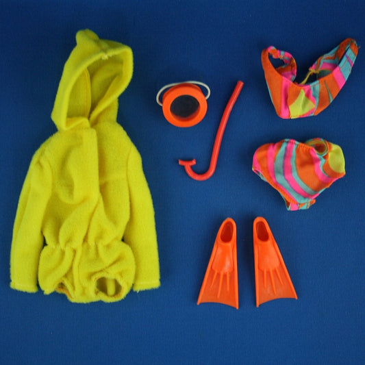Mattel Barbie MOD Era Scuba-Do's Complete Set