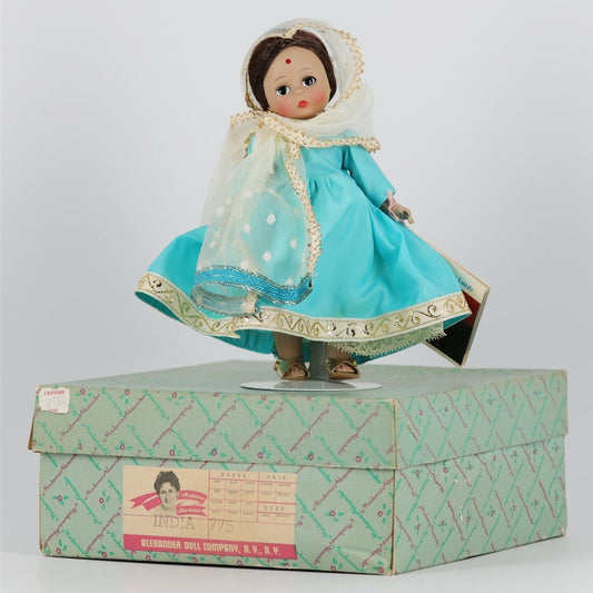 Madame Alexander Friends From Foreign Lands #755 India 8" Doll NMIB Darker Skin Version