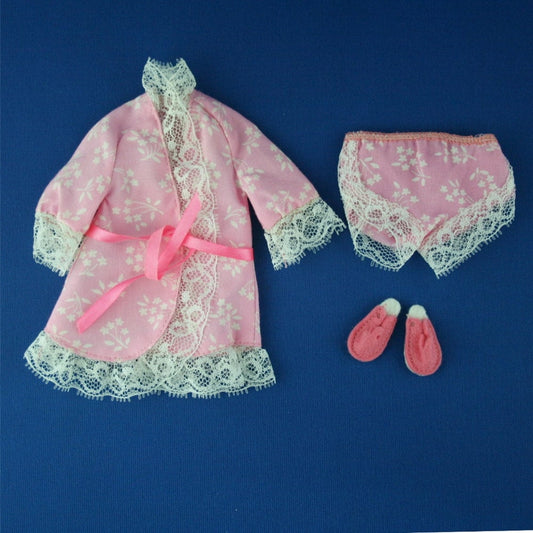 Mattel Barbie MOD Era Dream Wraps Complete Set