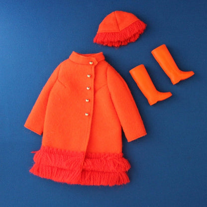 Mattel Barbie MOD Era Fiery Felt Complete