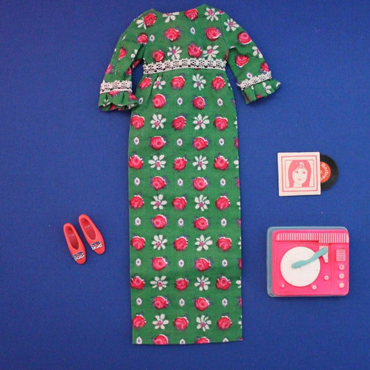 Mattel Francie MOD Era Go Granny Go Complete Set