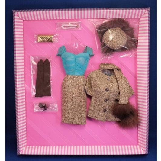 Mattel Barbie #1647 Gold 'N Glamour Almost Complete Set