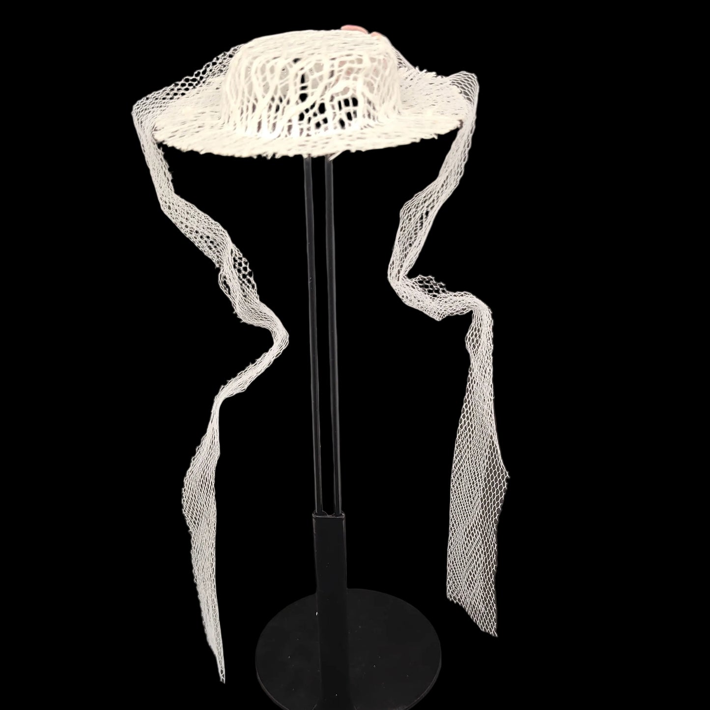 Horsman 1964 Walt Disney's Mary Poppins Hat (White version)